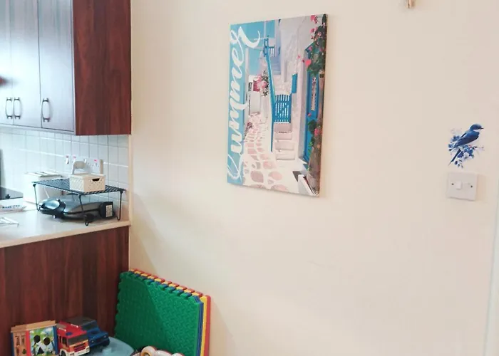 Relaxing In Mandria, Mandria (Paphos)