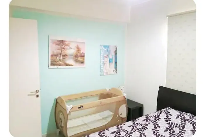 Relaxing In Mandria, 曼德里尔